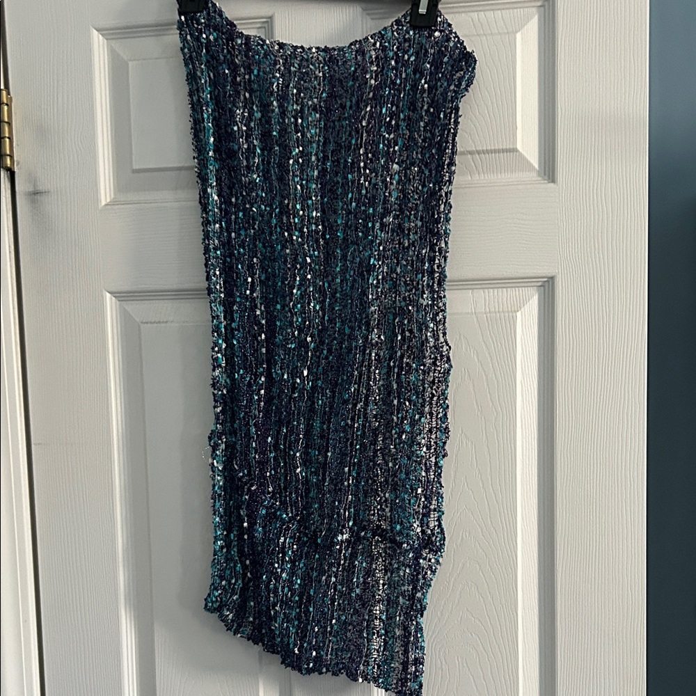 Elegant Blue and Black Women's infinity scarf